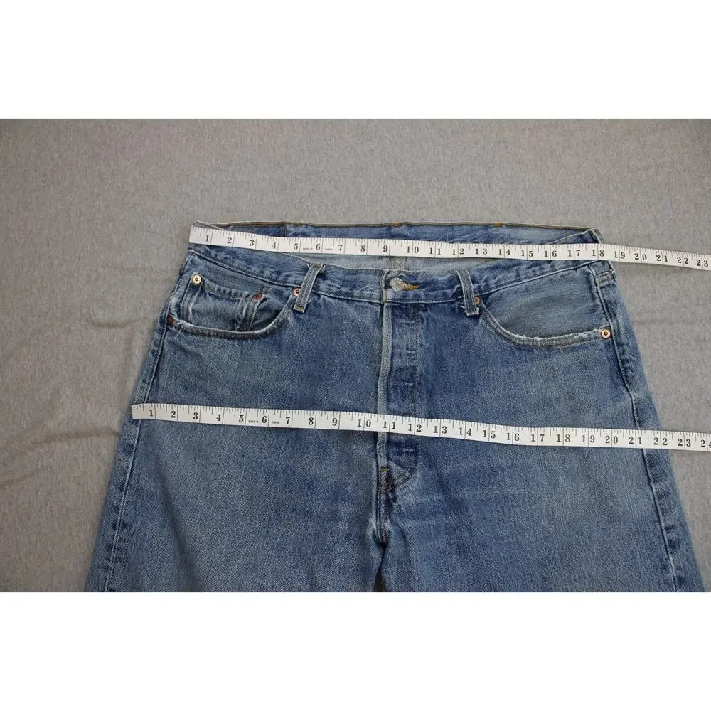 Levi's 501 Jeans Mens 38 X 30 Blue Denim 100% Cotton Button‎ Fly Straight Leg